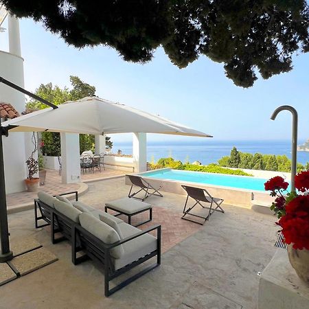 Villa Hibiscus Capri Exterior photo
